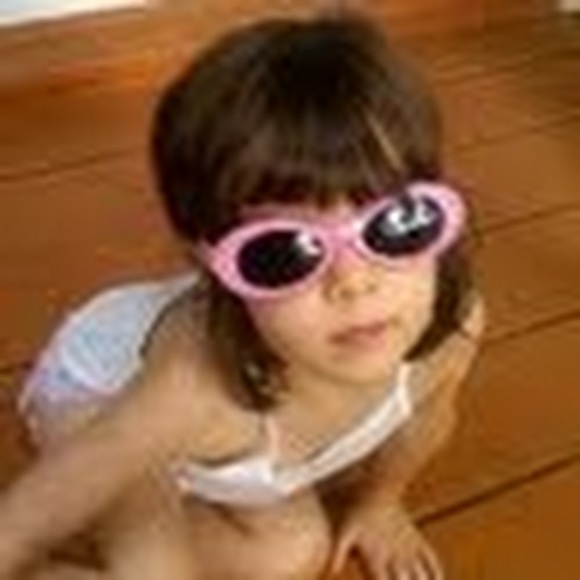 Meet your Posher, Denise - Picture 1 of 1